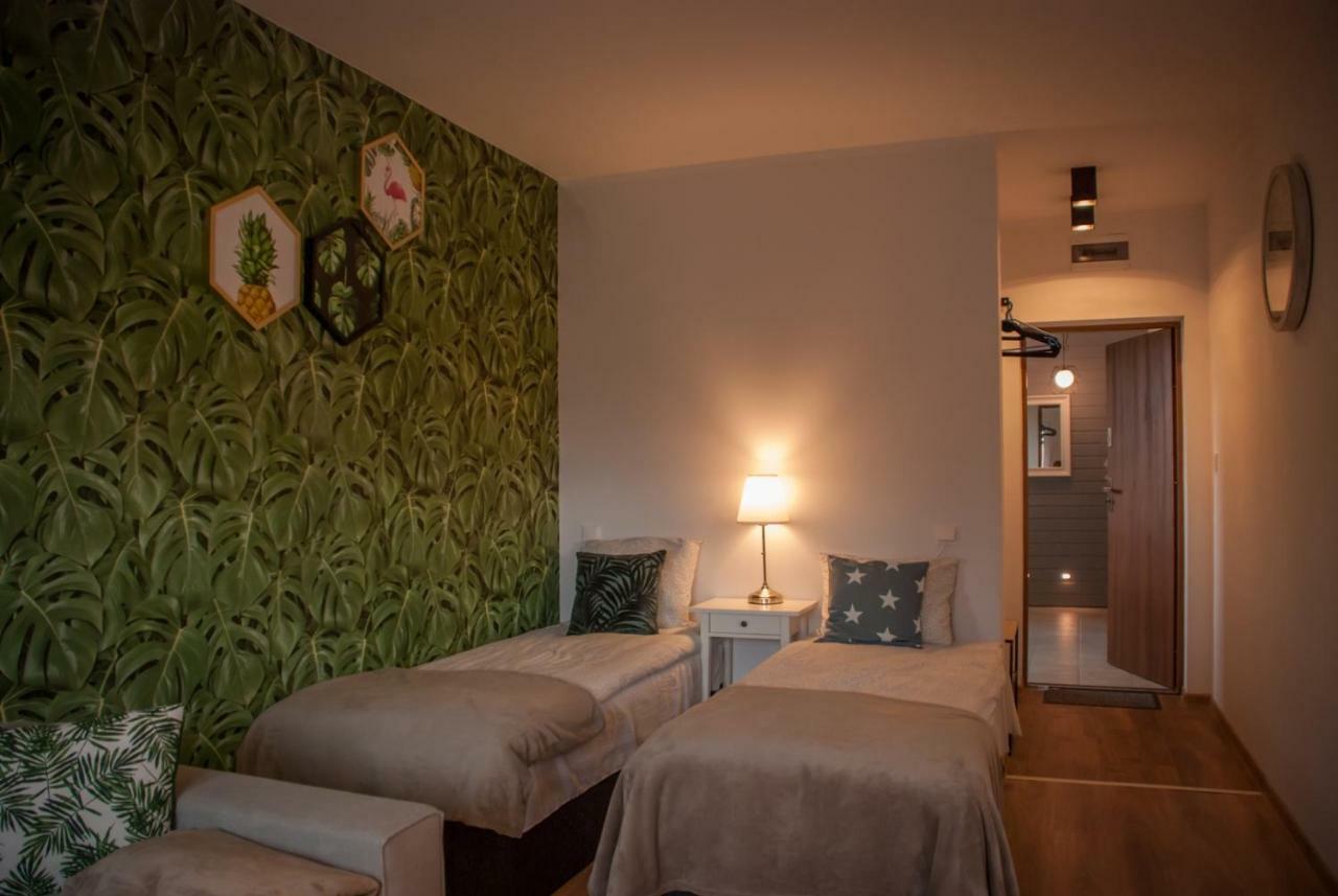 Noclegi "Boczna 5A" Apartamenty Goscinne شتشافنو-زدروي المظهر الخارجي الصورة