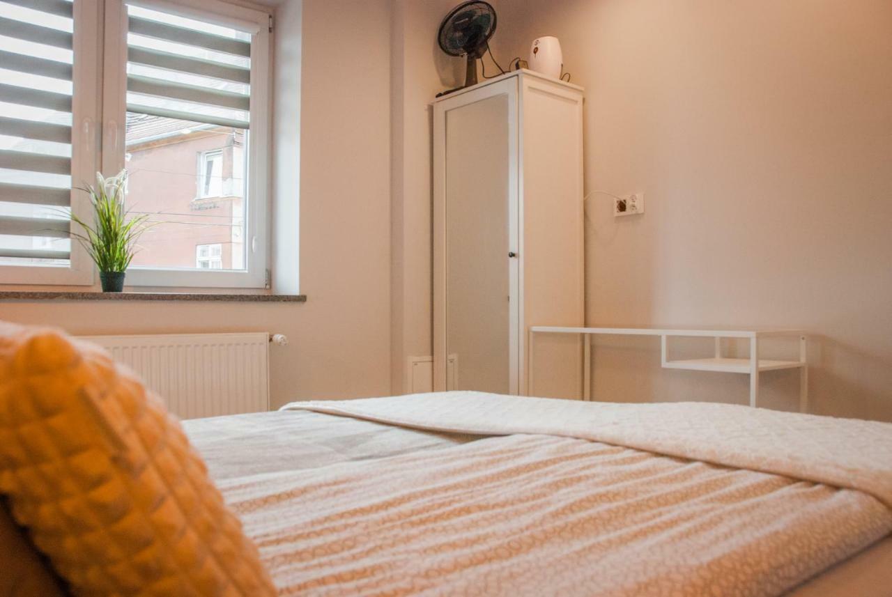 Noclegi "Boczna 5A" Apartamenty Goscinne شتشافنو-زدروي المظهر الخارجي الصورة